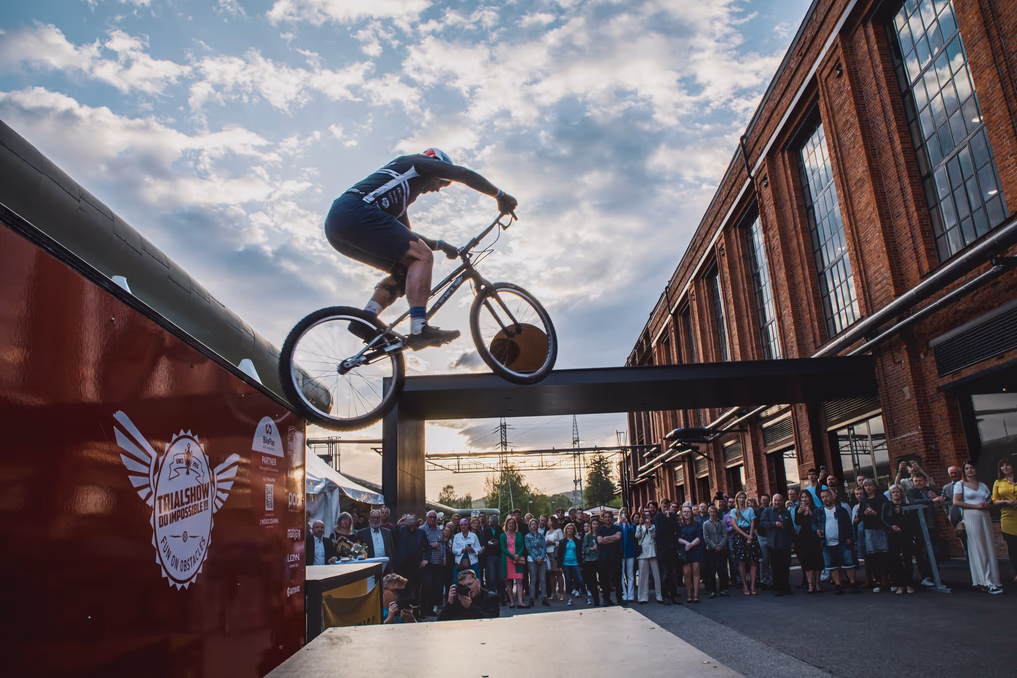 Trial show